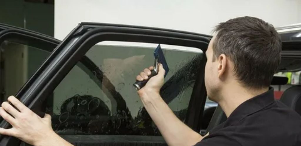 The Dual Role of Auto Glass Tinting